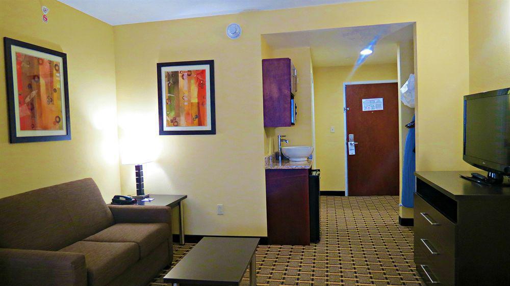 Holiday Inn Express & Suites Cross Lanes, An Ihg Hotel Esterno foto